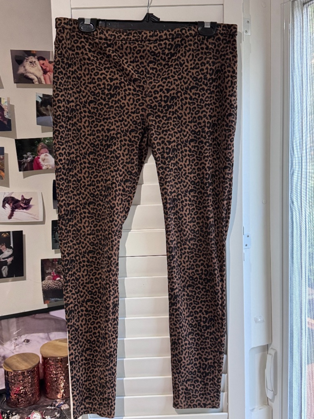 🐆✨ HUE Leopard Print Leggings Size L | Never Worn | Edgy Chic 🐆✨